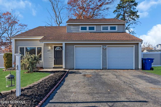 $705,000 | 630 Branch Drive | Toms River