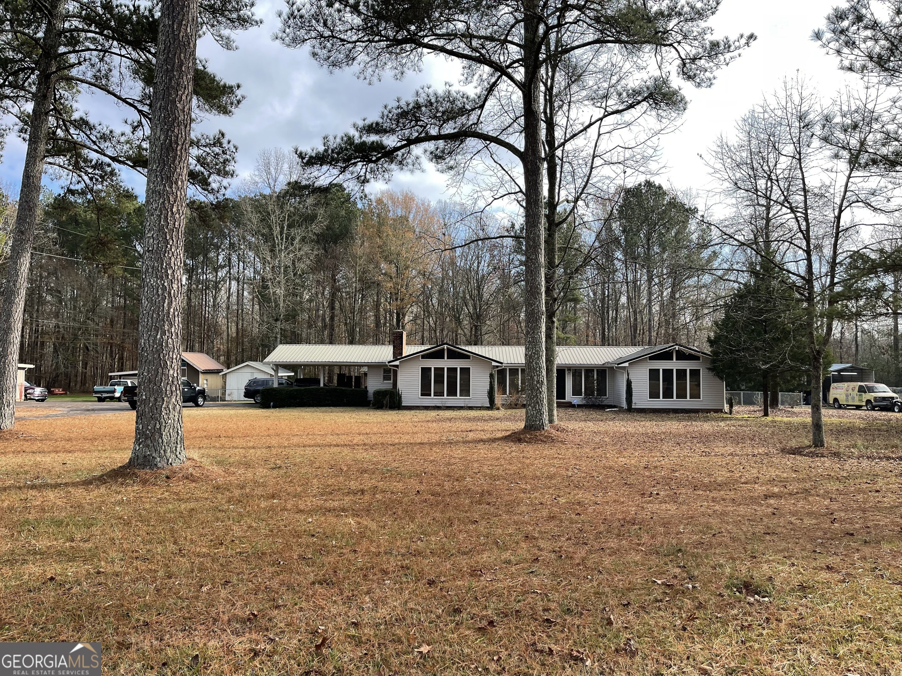 Front view of home