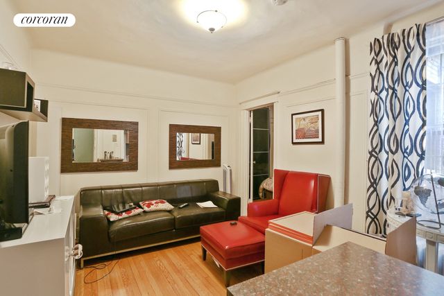 $2,995 | 49 Willow Street, Unit 4A | Brooklyn Heights