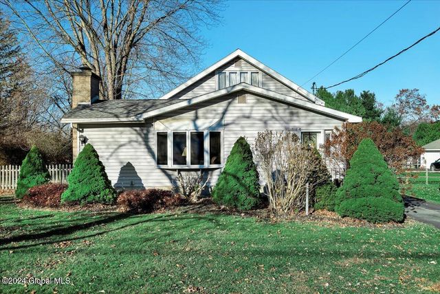 $449,900 | 349 Watervliet Shaker Road | Colonie