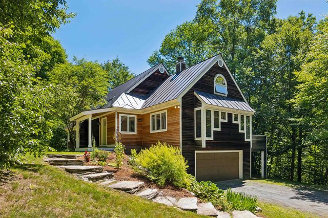 $888,000 | 96 Town Highway | Pomfret