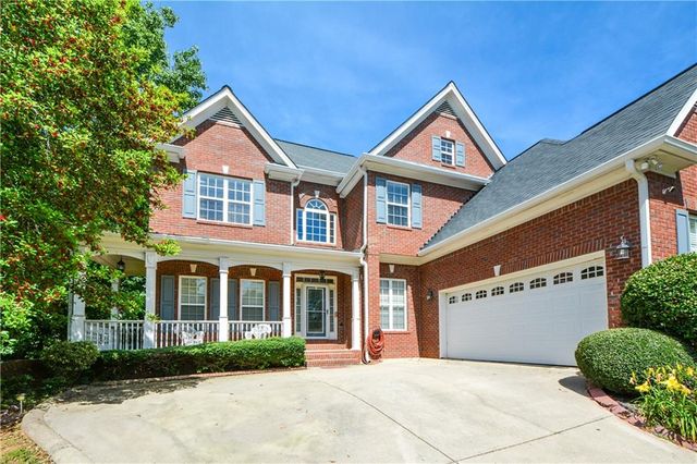 $485,990 | 4275 Huntcliff Trace | The Plantation at Dorsett Shoals