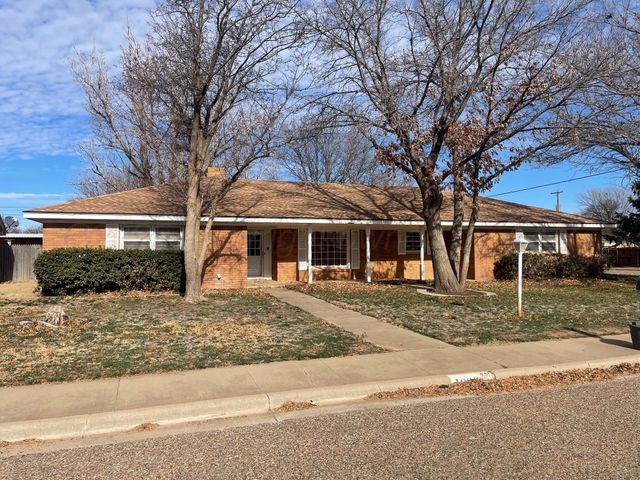 $230,000 | 1000 West Pine Street | Dimmitt