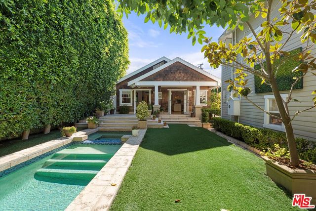 $2,475,000 | 1013 Hancock Avenue | West Hollywood Vicinity