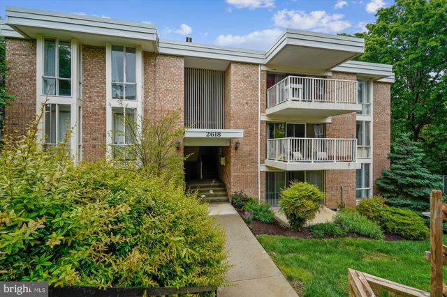 $165,000 | 2618 Fort Farnsworth Road, Unit 233 | Huntington Club Condominiums