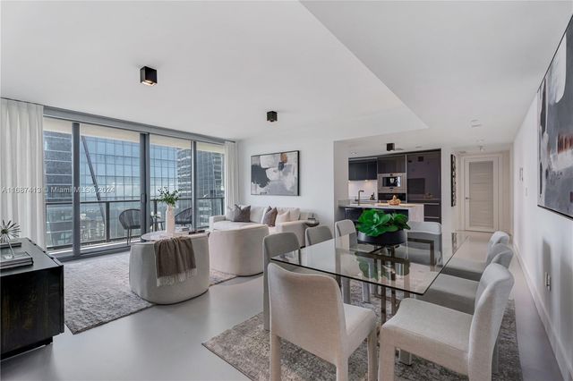 $1,175,000 | 1451 Brickell Avenue, Unit 1905 | Brickell