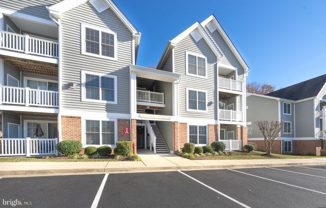 $272,900 | 41800 Eastwick Lane, Unit 1303 | Leonardtown