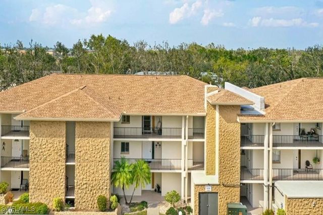 $171,000 | 2100 Barkeley Lane, Unit 19 | Villas