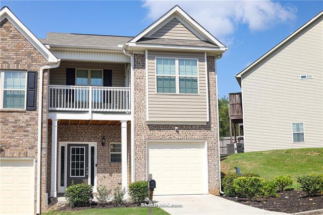 $2,100 | 7051 Fringe Flower Drive, Unit 8 | Kings Lakes Townhomes