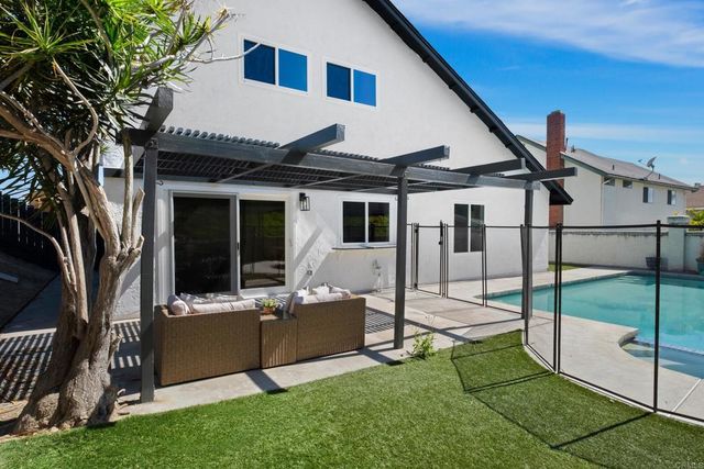 $1,029,000 | 1963 Kent Street | East Chula Vista