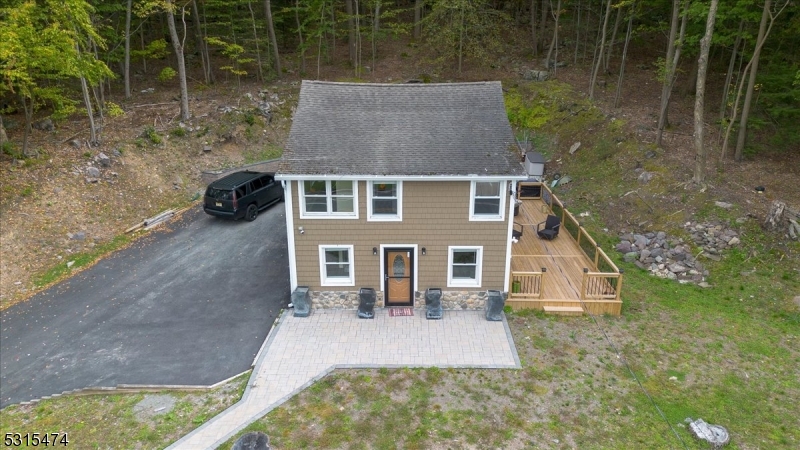 front view of house with a yard