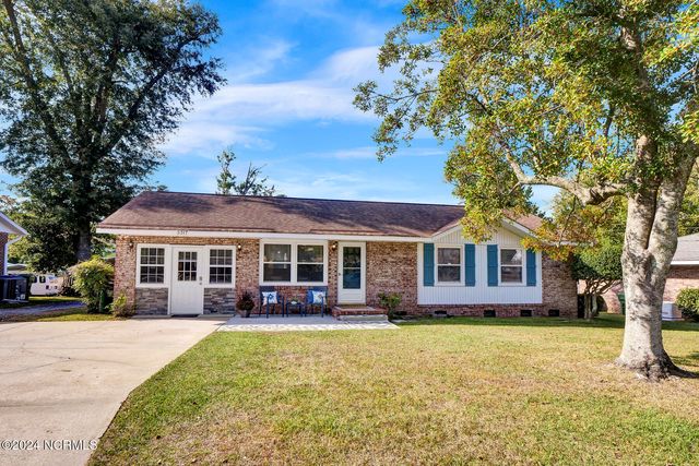 $375,000 | 3317 Ashley Circle | Devon Park