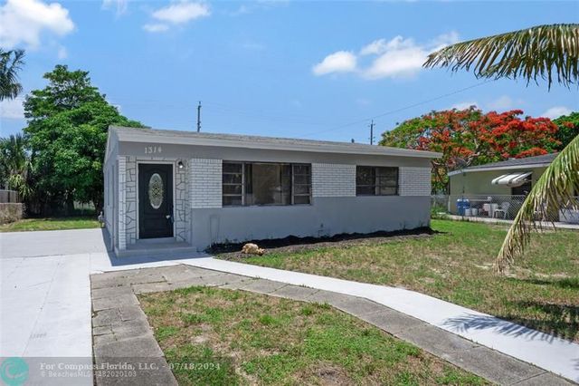 $350,000 | 1314 South H Street | Whispering Palms