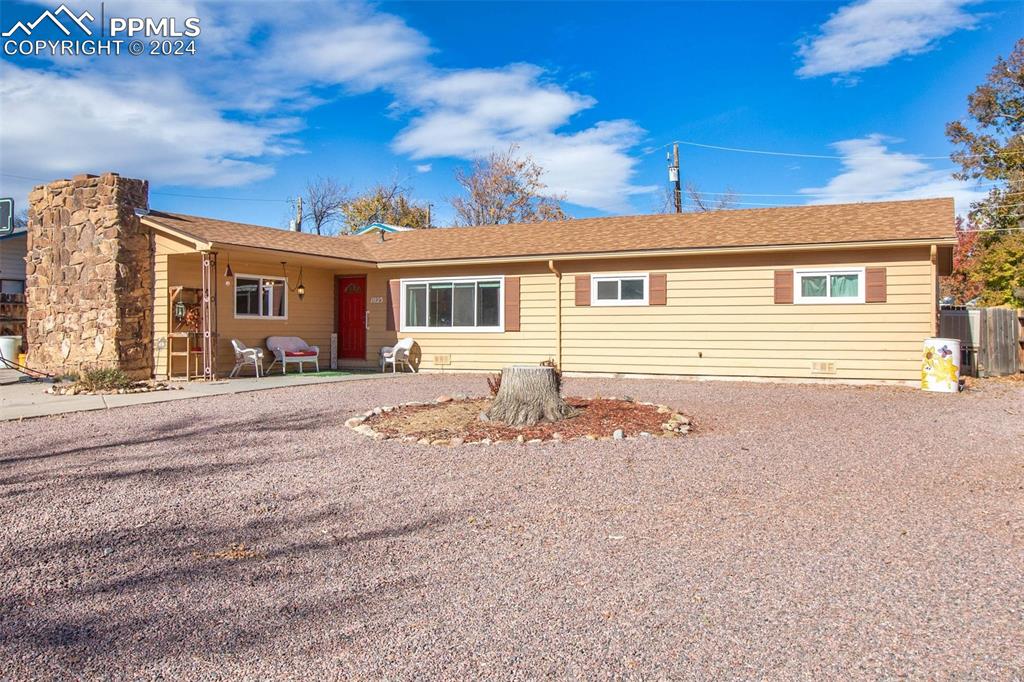 front view of house with a yard