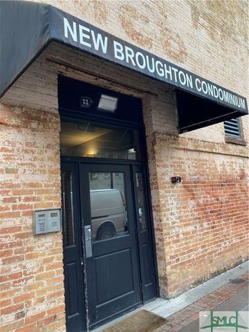 $2,200 | 310 West Broughton Street, Unit 3007 | North Historic District