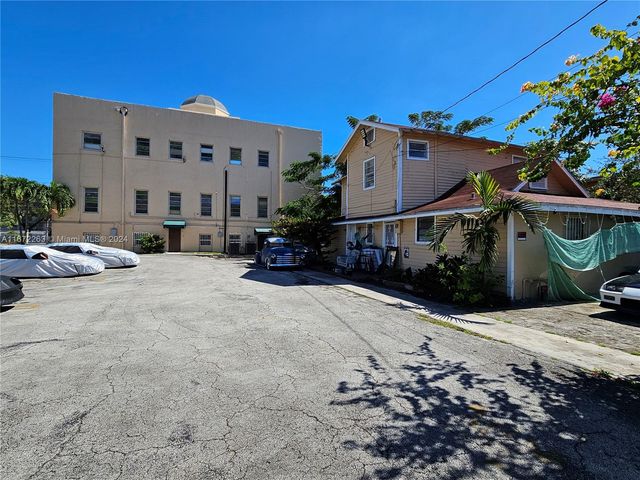 $5,500,000 | 229 Southwest 17th Court | Little Havana