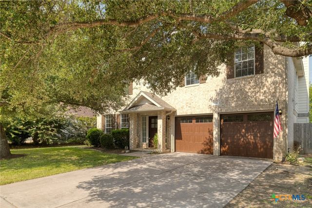 $435,000 | 308 North Carriage Hills Drive | Churchill Farms