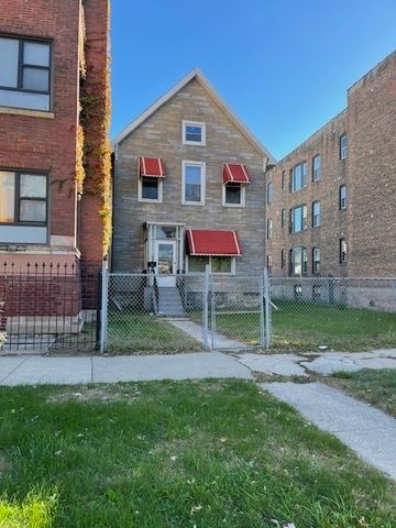 $299,999 | 4823 South Prairie Avenue | Bronzeville