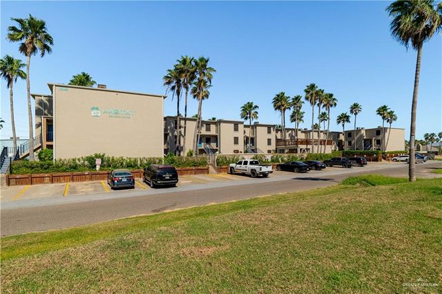 $325,000 | 104 East Parade Drive, Unit 12 | Fiesta Isles