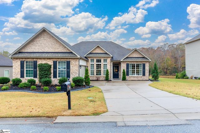 $474,980 | 152 Carolina Oaks Drive