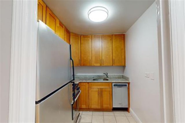 $4,350 | 50 West 97th Street, Unit 2L | Upper West Side