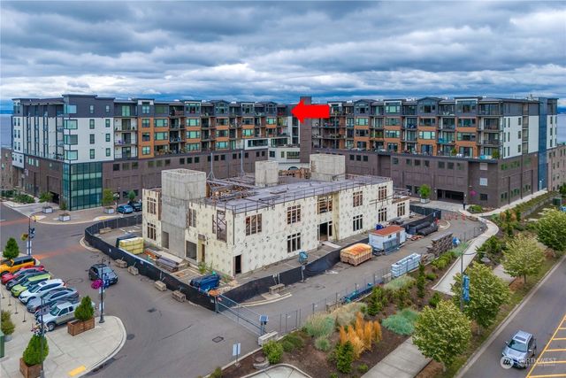 $699,000 | 4907 Main Street, Unit 827 | West End