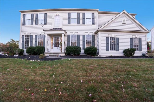 $620,000 | 1780 Applewood Drive | South Whitehall Township - Lehigh County