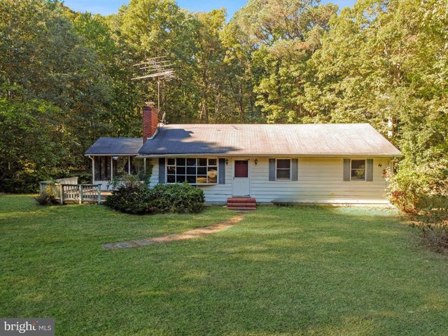 $239,900 | 4570 Evergreen Road