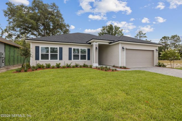 $379,900 | 6284 Weston Woods Drive, Unit 6 | Jacksonville Heights South