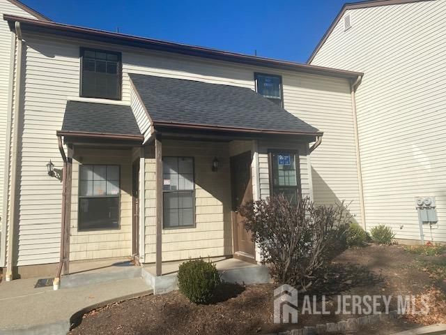 $2,300 | 408 Woodbridge Commons Way | Iselin