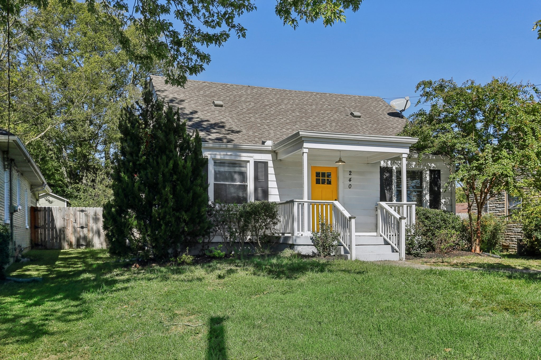 front view of house with a yard