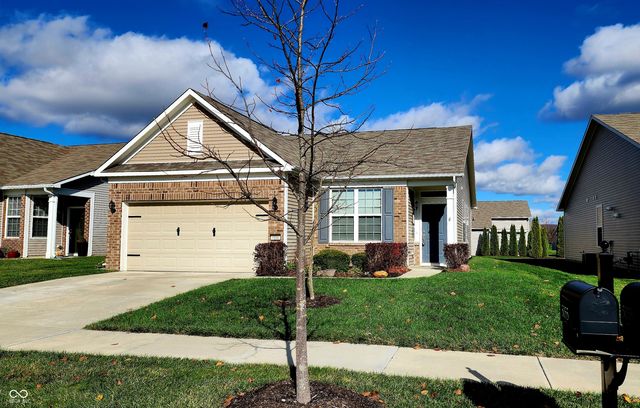 $289,900 | 5046 Dahlia Drive | Plainfield