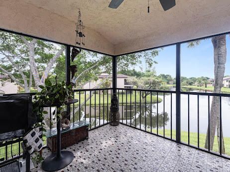 $325,000 | 9287 Vista Del Lago, Unit B | Boca Lago