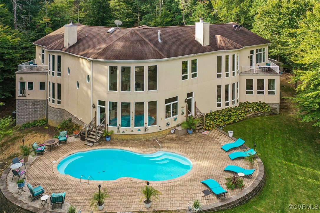 a view of house with outdoor space