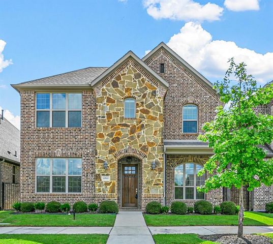 $549,990 | 6940 Fairfield Lane | North Richland Hills