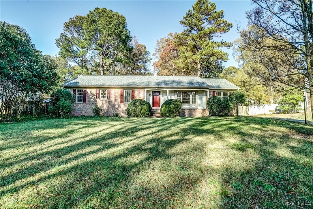 a view of house with outdoor space