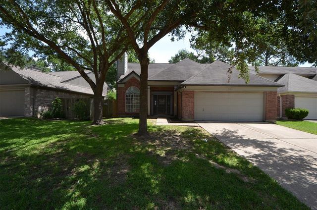 $1,900 | 7748 Pine Center Drive | Copperfield Southcreek Village