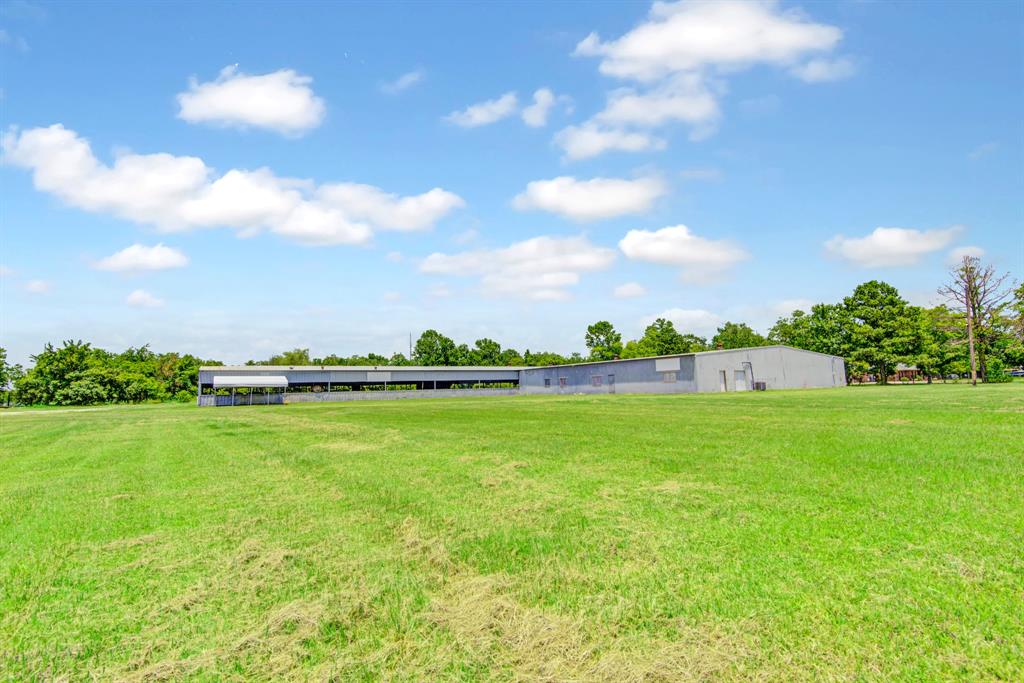 a view of an outdoor space and yard