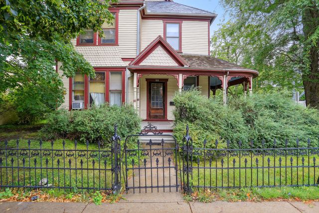 $330,000 | 212 East University Avenue | Hill Street East