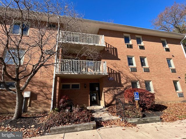 $1,800 | 300 Winding Way, Unit B20 | East Caln Township - Chester County