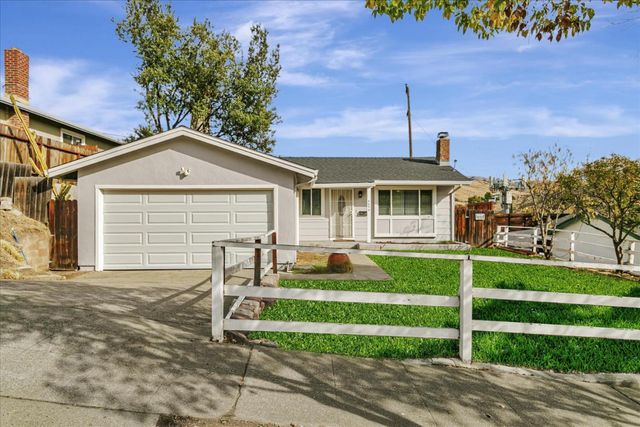 $999,000 | 4850 Snow Drive | San Jose