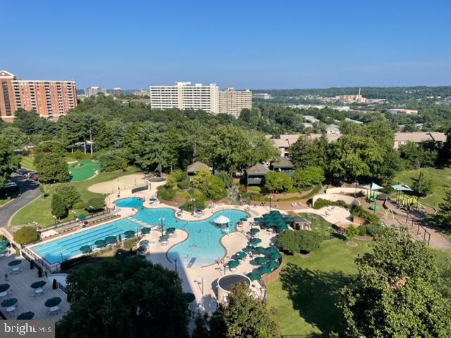 View of outdoor amenities