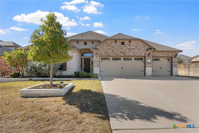 $399,900 | 5502 Kent Drive | Three Creeks