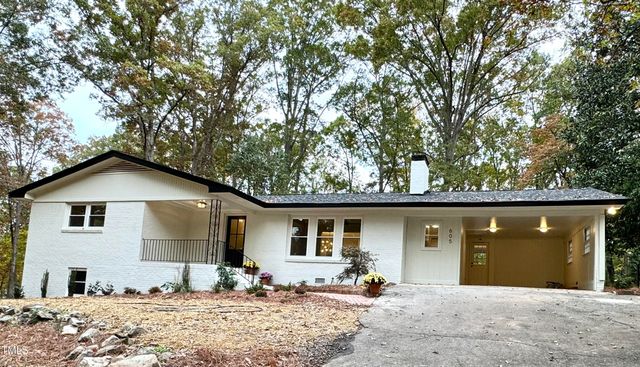 $379,000 | 605 Canterbury Road | Sanford