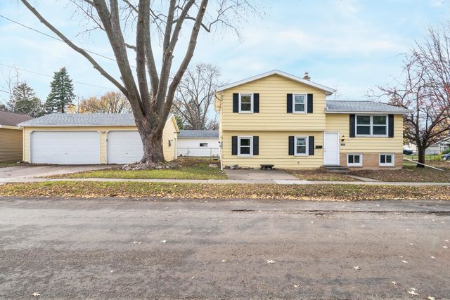 $279,900 | 2121 Minerva Street | Oshkosh