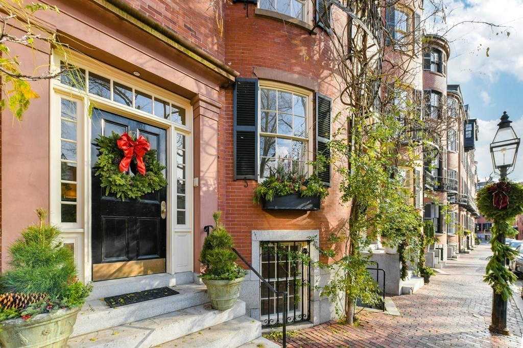 Beacon Hill Boston Neighborhood Guide - Compass