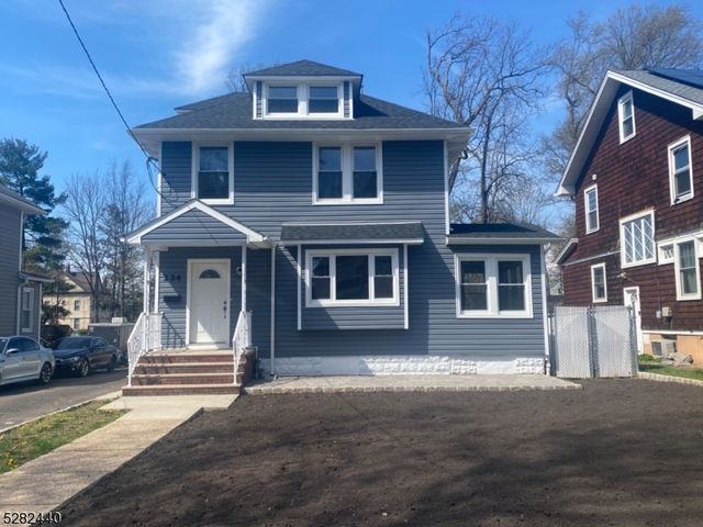 $632,875 | 224 West 5th Avenue | Roselle