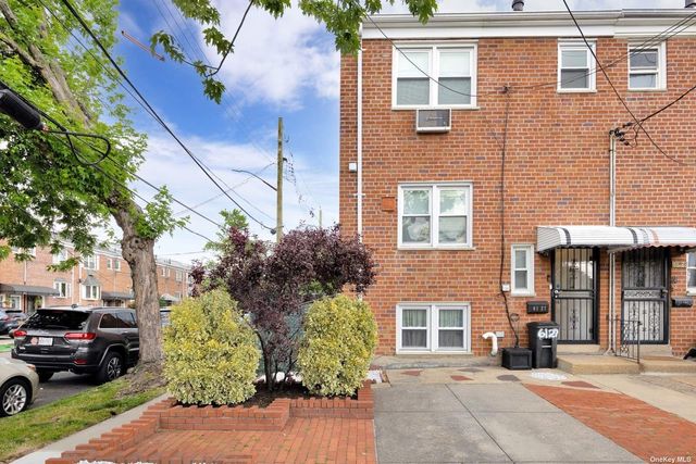 $1,098,000 | 61-27 69th Street | Middle Village