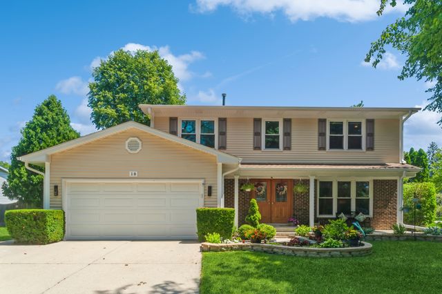 $635,000 | 18 Wakefield Court | Buffalo Grove