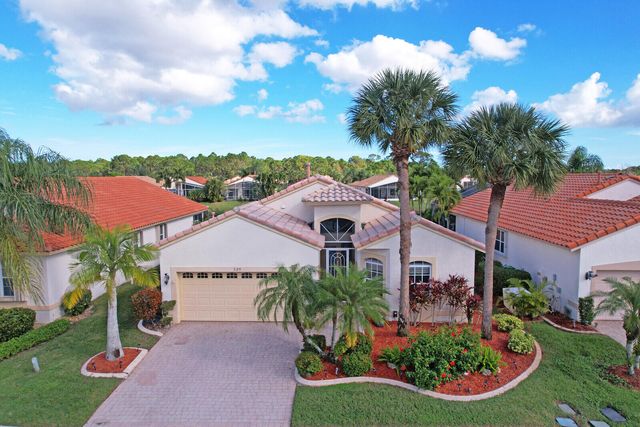 $399,900 | 329 Northwest Toscane Trail | St. Lucie West